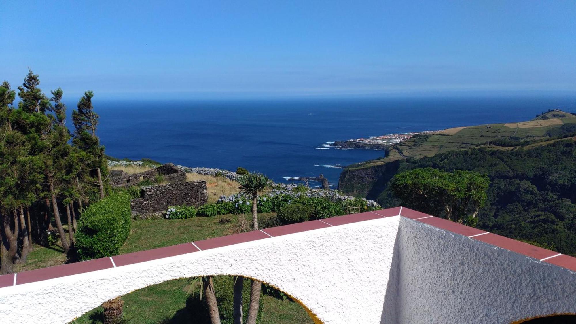 Villa Cedros Santa Cruz das Flores Exterior photo